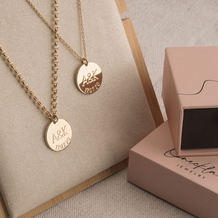 Personalized Gold Disc Necklace – Custom Initial & Date